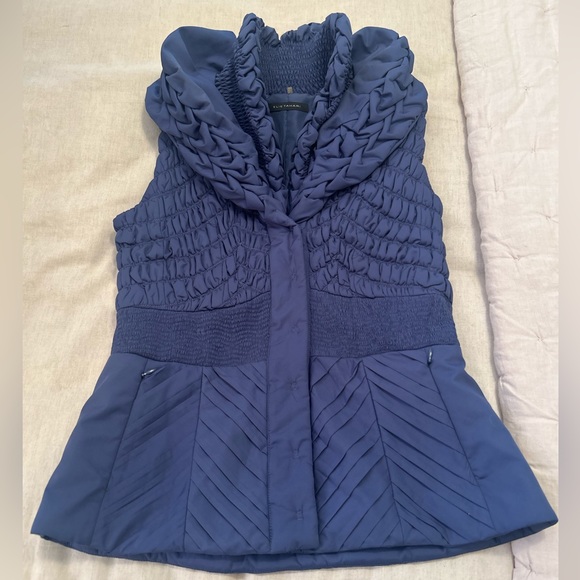 💙Elie Tahari Blue Puffer Vest Medium💙 - Picture 1 of 10